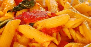 Goat’s Cheese, Roasted Pepper & Basil Pasta