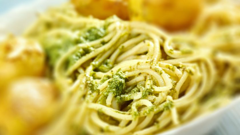 Linguine with Pesto and New Potatoes