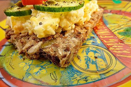 Serving suggestion only: Egg mayonnaise not included.